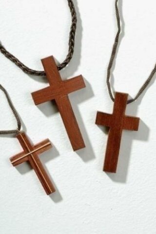 089945186901 Cross Pendant