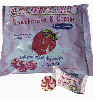 641520044671 Strawberries And Cream Jumbo Bag