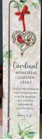 785525315531 Cardinal Memorial Garden Stake