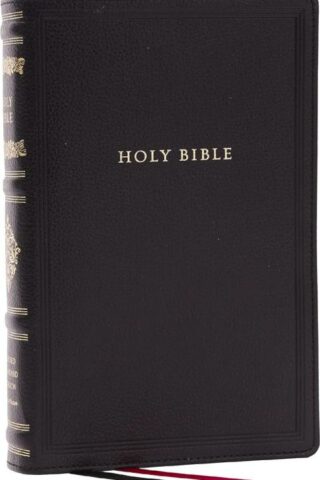 9781400337903 Personal Size Bible With Cross References Sovereign Collection