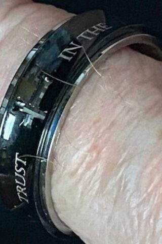 322966635127 4 Cross Spinner Proverbs 3:5 (Size 12 Ring)