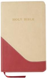 9781598566901 Personal Size Giant Print Reference Bible